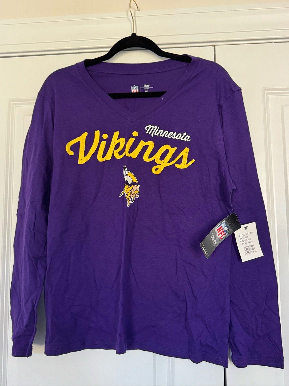 Minnesota Vikings Purple Long-Sleeve V-Neck Womens Shirt